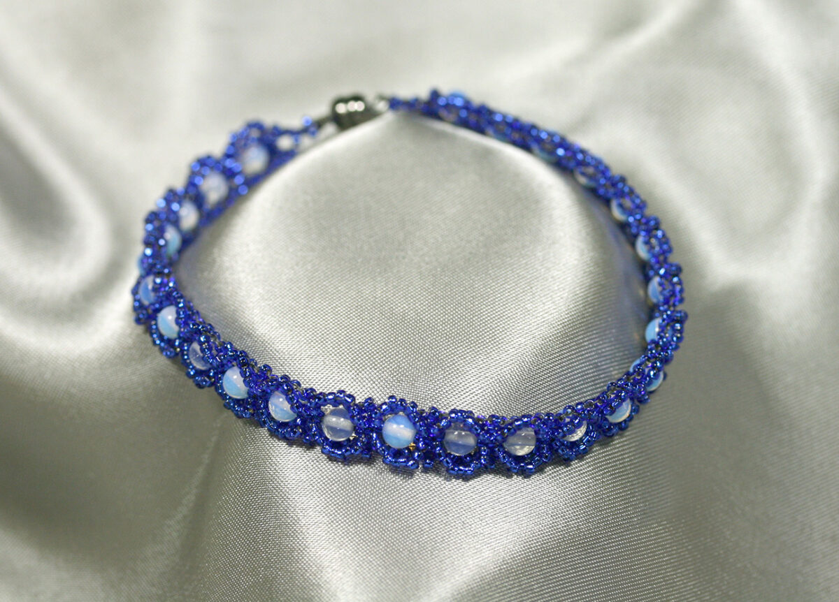 Royal Blue & Moonstone Bracelet