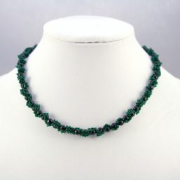 Green Goldstone Ribbon Necklace