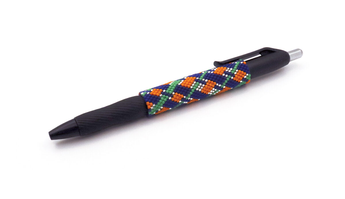 Plaid Weave Pen Wrap