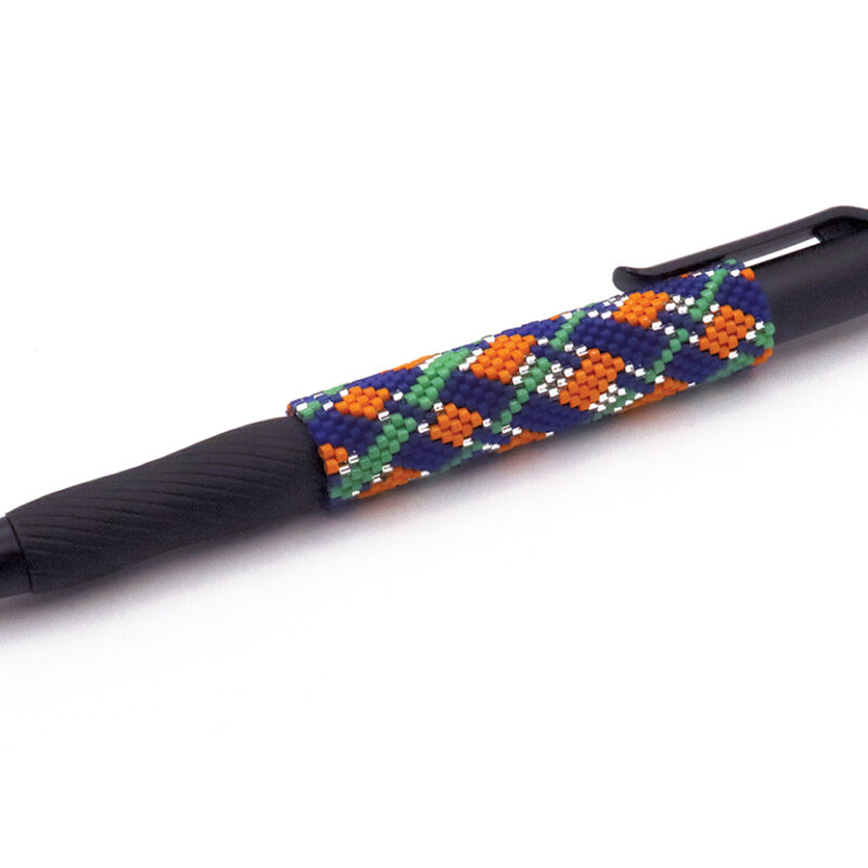 Plaid Weave Pen Wrap